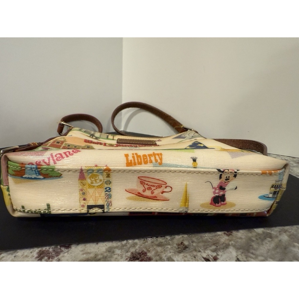 Disney World Dooney & Bourke RETRO Crossbody Handbag 9x8x2 - Picture 7 of 15